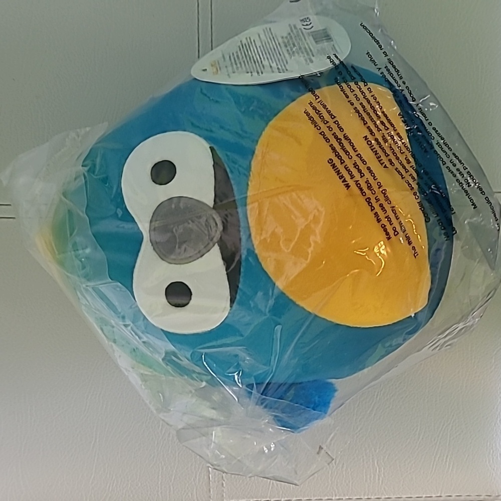 NWT Squishmallow Baptise macaw